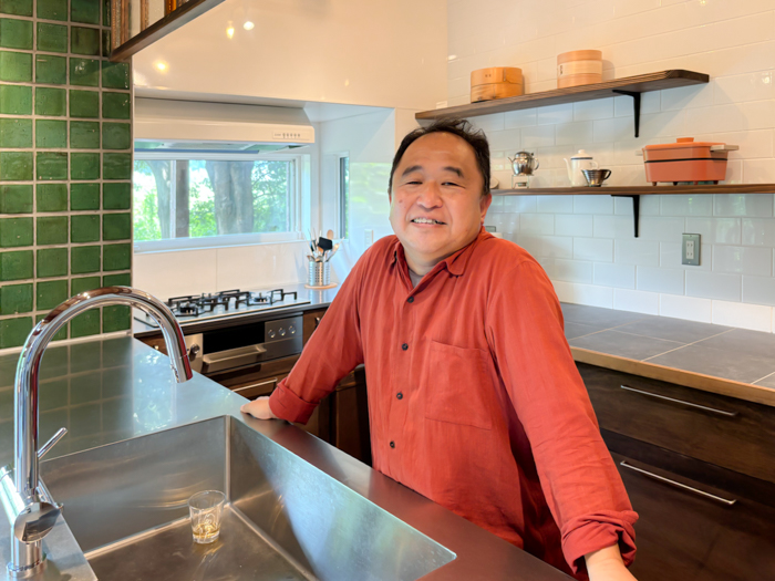 家具屋の目線で現場の景色を確かめながら、心地よく絵になる空間を実現（後編）